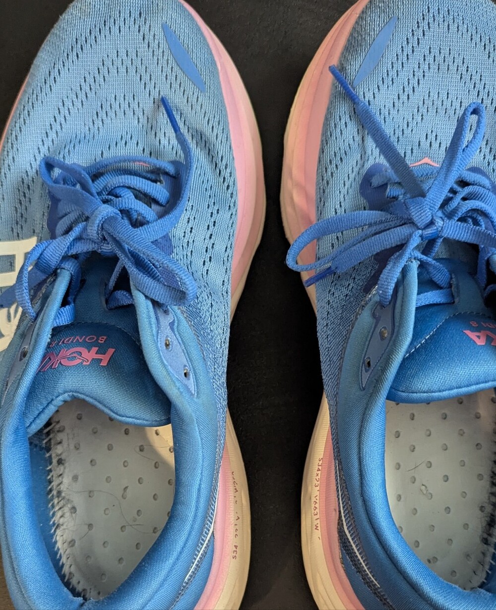 Hoka One One Bondi 8 Wide Shoes Womens Size 9 Coastal Sky All Aboard Sneakers